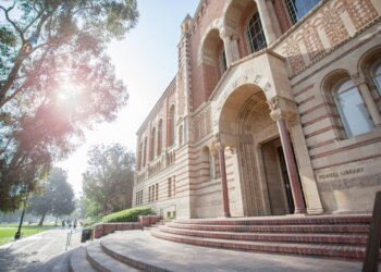 applying to law school