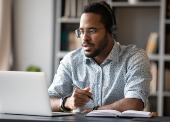 law schools move online
