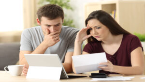 Is it better to file for bankruptcy before or after a foreclosure