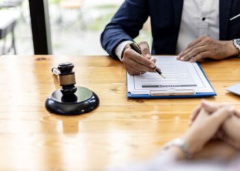 Legal Issues a Plantation, Florida Real Estate Attorney Can Help with
