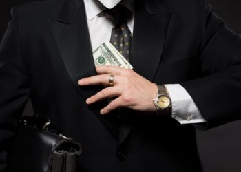 What if Your Spouse is Hiding Assets in Your Hackensack, NJ, Divorce?
