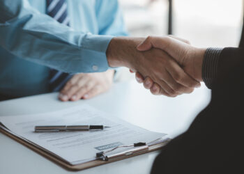 7 Tips for a Successful Attorney Interview (and Common Mistakes to Avoid)