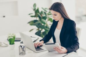 attorney-researching-online